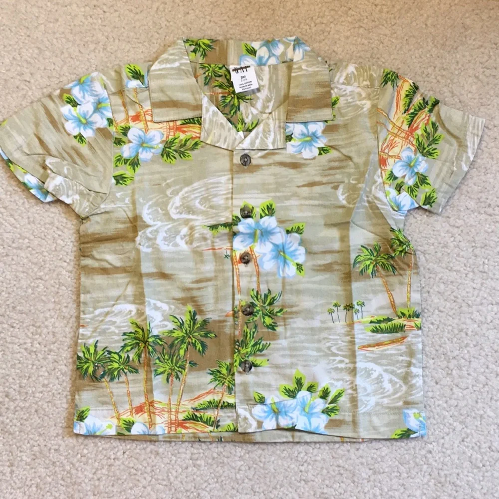 NWT Gap boys summer outfit size 2